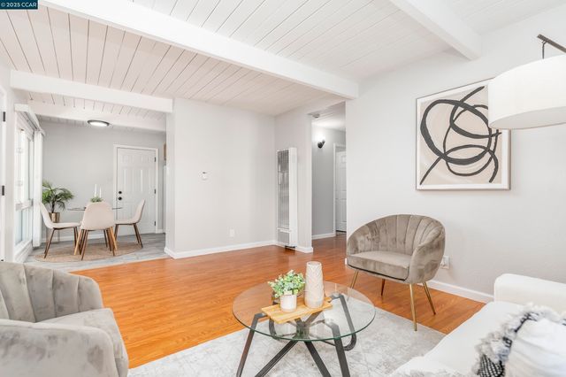 2843 Moyers Rd, Richmond, CA 94806