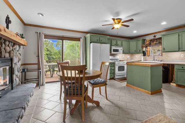 W5838 Mariner Hills COURT, Elkhorn, WI 53121