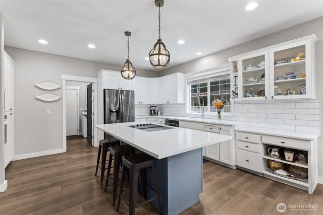 12323 193rd Avenue E, Bonney Lake, WA 98391