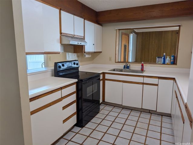 94-485 Holaniku Street, Mililani, HI 96789