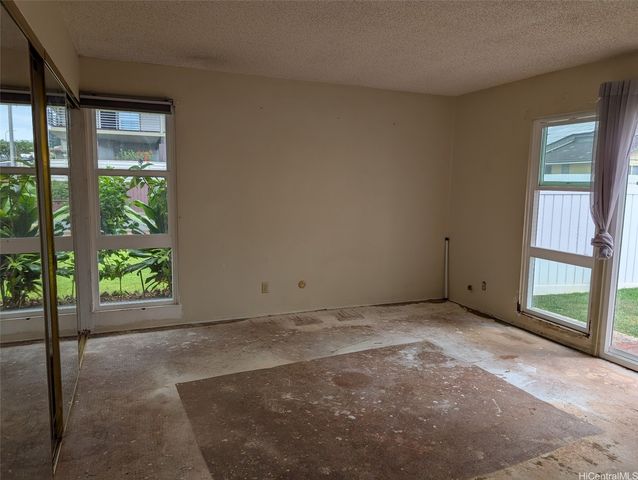 94-485 Holaniku Street, Mililani, HI 96789