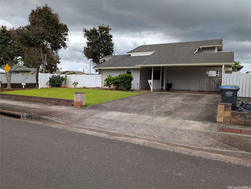 94-485 Holaniku Street, Mililani, HI 96789
