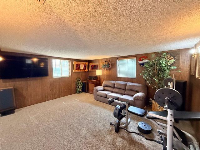 1142 Bluestem Blvd, Pueblo, CO 81001