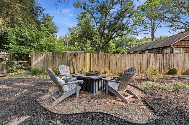 5536 Cedar Street, Roeland Park, KS 66205