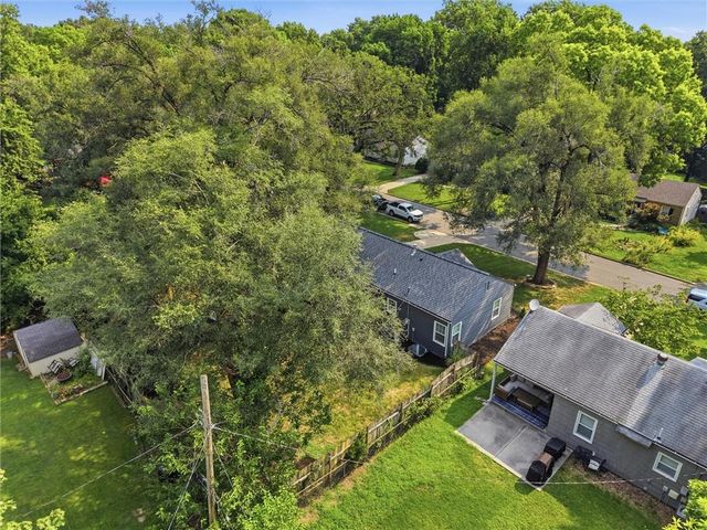 5536 Cedar Street, Roeland Park, KS 66205