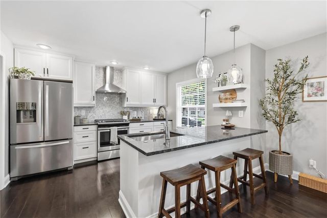 5536 Cedar Street, Roeland Park, KS 66205