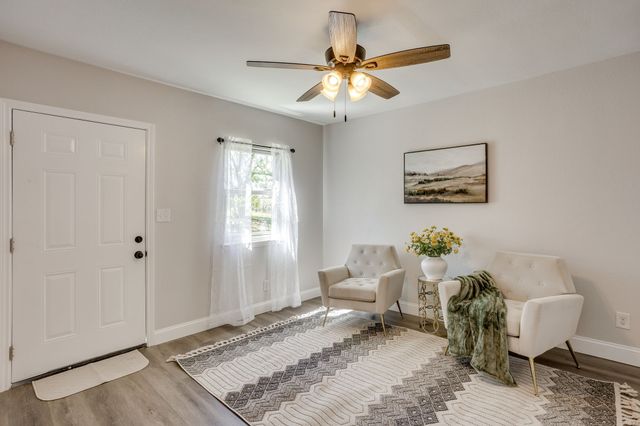 104 Thomas Street, Joshua, TX 76058