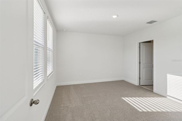 875 SUNSHOWER DRIVE, Lady Lake, FL 32159