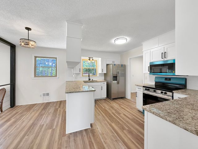 392 Fanfare Lane, Orangeburg, SC 29118