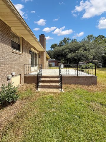 392 Fanfare Lane, Orangeburg, SC 29118