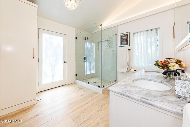 160 Lower Lake Road, Westlake Village, CA 91361