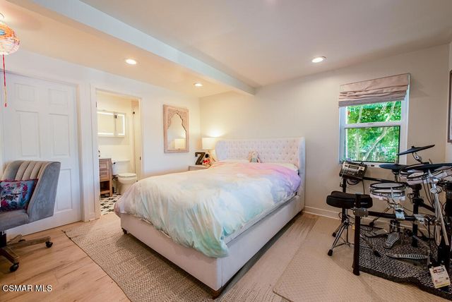 160 Lower Lake Road, Westlake Village, CA 91361