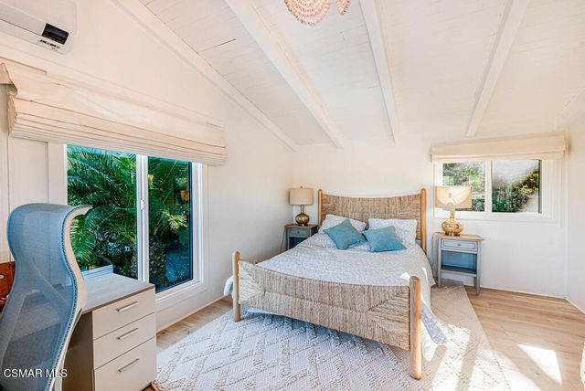 160 Lower Lake Road, Westlake Village, CA 91361