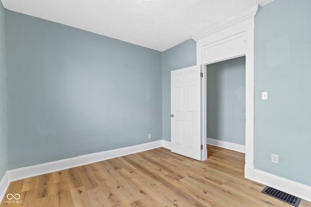 19 Parkview Avenue, Indianapolis, IN 46201