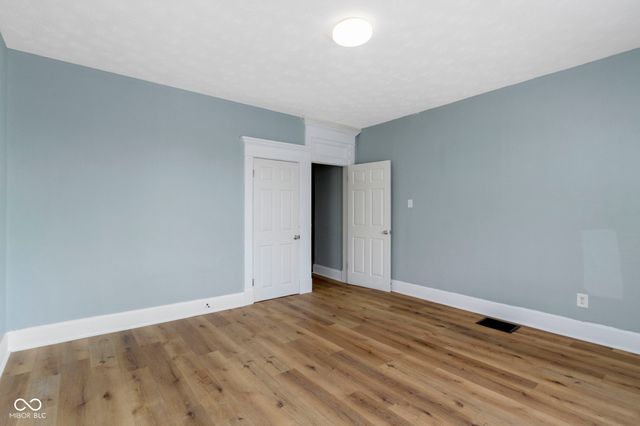 19 Parkview Avenue, Indianapolis, IN 46201