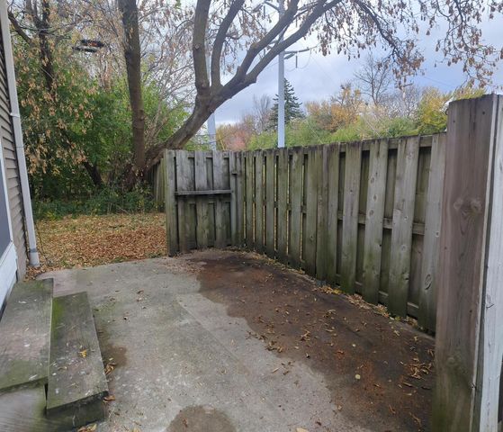 117-119 S 71st STREET, Milwaukee, WI 53214