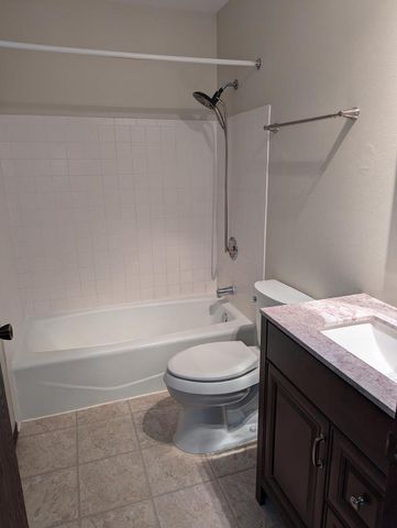 117-119 S 71st STREET, Milwaukee, WI 53214