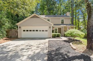 905 Laurel Mill Drive, Roswell, GA 30076