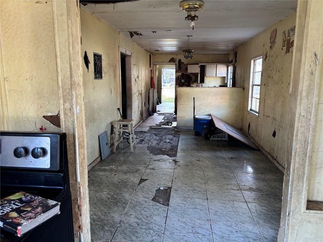 2118 BATES AVENUE, Eustis, FL 32726