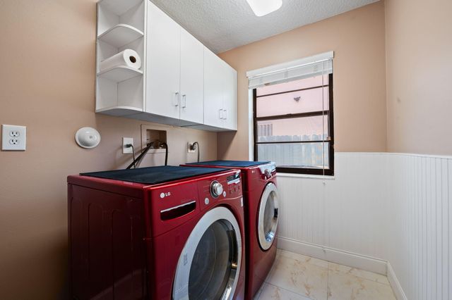 15900 Sedgewyck Cir S, Davie, FL 33331