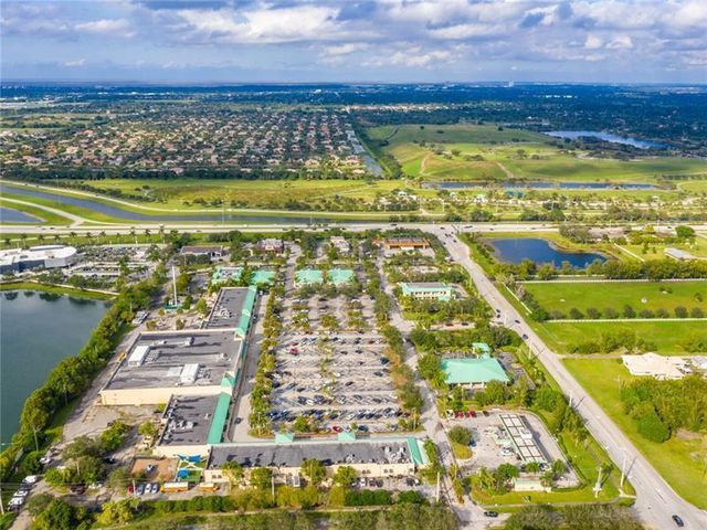 15900 Sedgewyck Cir S, Davie, FL 33331