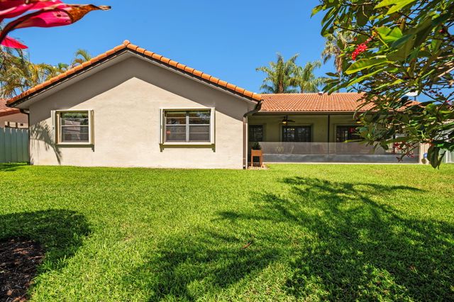 15900 Sedgewyck Cir S, Davie, FL 33331