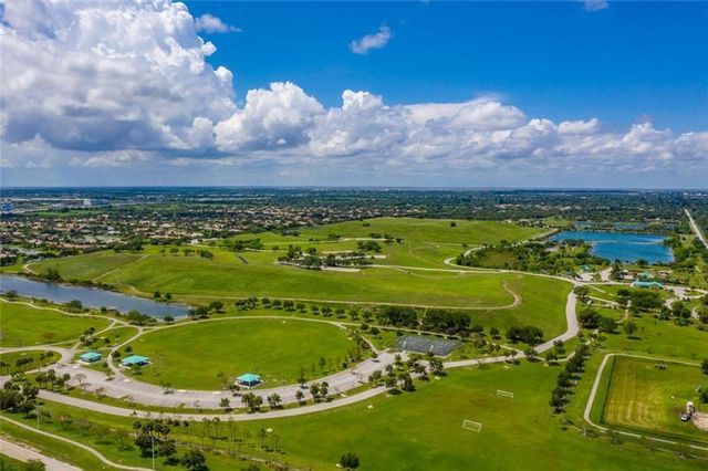 15900 Sedgewyck Cir S, Davie, FL 33331