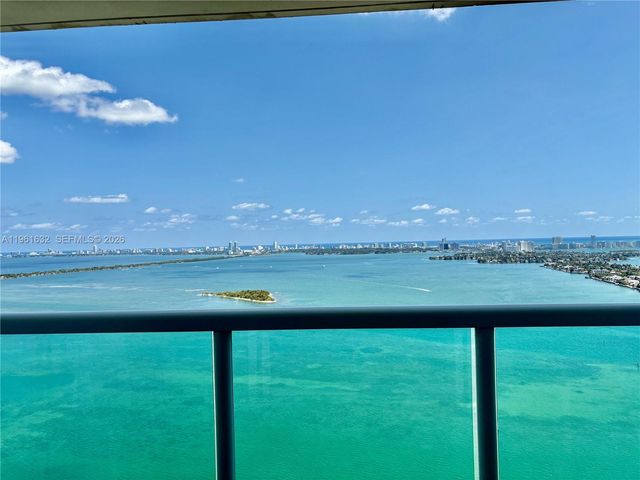 1800 N Bayshore Dr 4209, Miami, FL 33132