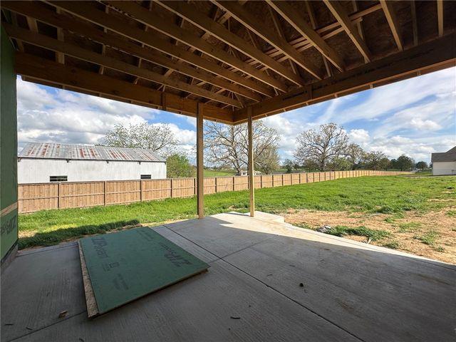 3183 Waypoint Street, Springdale, AR 72762