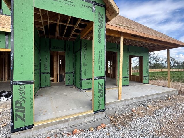 3183 Waypoint Street, Springdale, AR 72762
