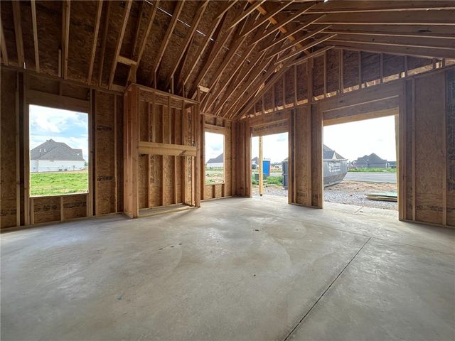 3183 Waypoint Street, Springdale, AR 72762