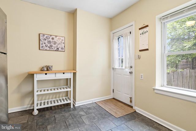 435 SHURS LN, Philadelphia, PA 19128