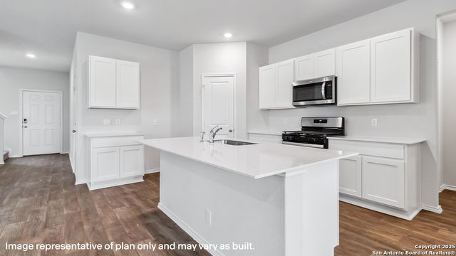 13618 Gunnison Quartz, San Antonio, TX 78253
