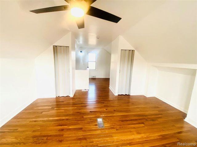 734 Highland Street, Wyandotte, MI 48192