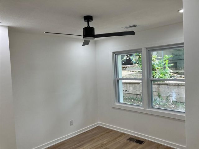 3111 Waverly Avenue, Kansas City, KS 66102