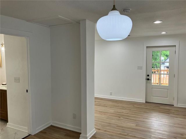 3111 Waverly Avenue, Kansas City, KS 66102