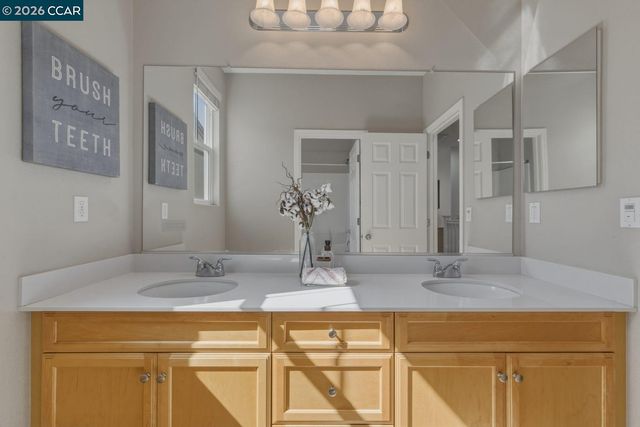 334 Pacifica Dr, Brentwood, CA 94513