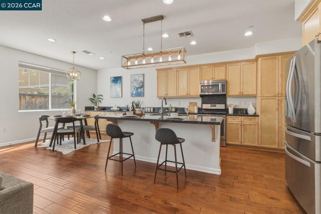 334 Pacifica Dr, Brentwood, CA 94513