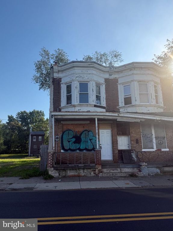 966 FERRY AVE, CAMDEN, NJ 08104 — exterior