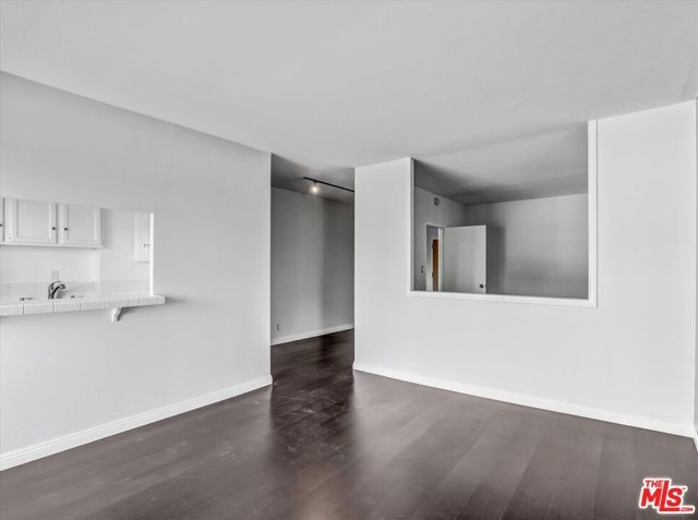 999 N Doheny Drive 311, West Hollywood, CA 90069