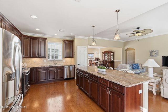 24 Norwalk Lane, Barnegat, NJ 08005