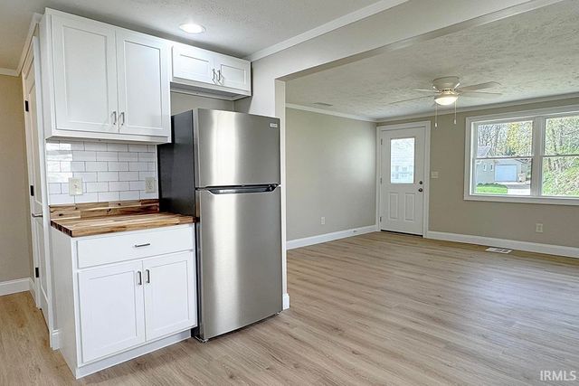 1001 Lancaster Drive, South Bend, IN 46614
