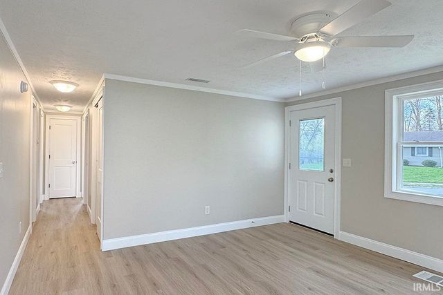 1001 Lancaster Drive, South Bend, IN 46614