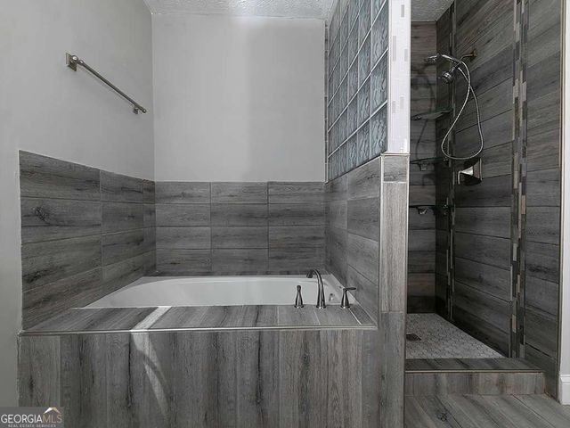 3640 Silver Leaf Lane SW, Marietta, GA 30008