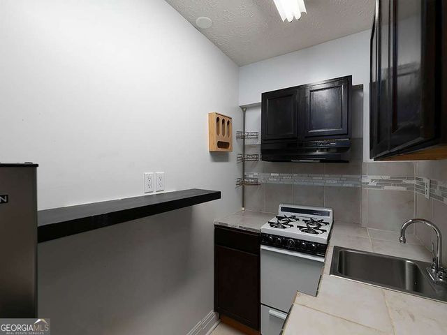 3640 Silver Leaf Lane SW, Marietta, GA 30008