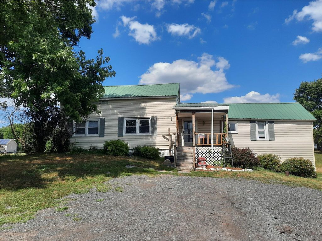 202 Ridgebury Road, New Hampton, NY 10958