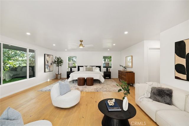 1848 N Altadena, Pasadena, CA 91107