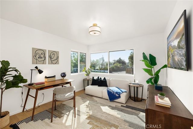 1848 N Altadena, Pasadena, CA 91107