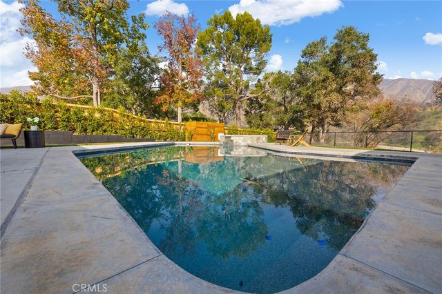 1848 N Altadena, Pasadena, CA 91107