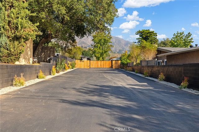 1848 N Altadena, Pasadena, CA 91107